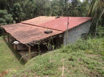 Rural de 1 quarto, Juquitiba · Chacara com piscina em fase de acamento