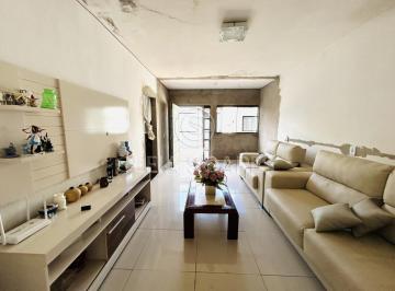 Casa · 131m² · 3 Quartos · 1 Vaga · CASA A VENDA NA QNE DE TAGUATINGA