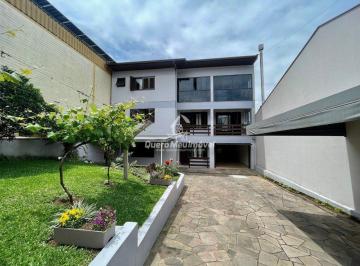 Casa · 425m² · 7 Quartos · 5 Vagas · Casa à venda - em De Lazzer