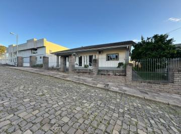 Casa · 197m² · 4 Quartos · 4 Vagas · Casa térrea à venda no bairro Nossa Senhora da Saúde