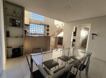 Apartamento · 116m² · 2 Quartos · 1 Vaga · Apartamento duplex semi mobiliado 2 dormitórios