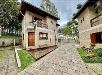 Casa · 113m² · 3 Quartos · 2 Vagas · Casa à venda no bairro Petrópolis, em Caxias do Sul