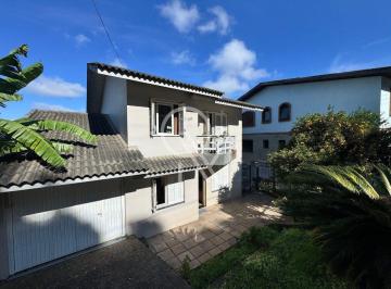 Casa · 135m² · 3 Quartos · 1 Vaga · Casa à venda no bairro Petrópolis - Caxias do Sul