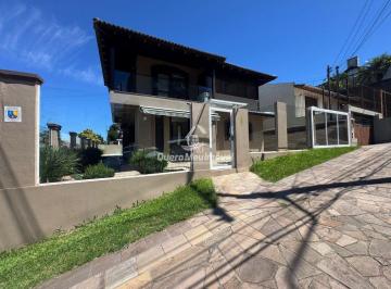 Casa · 286m² · 3 Quartos · 4 Vagas · Casa à venda - em Santa Catarina