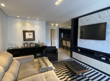 Apartamento · 130m² · 3 Quartos · 2 Vagas · Apartamento Mobiliado no Panazzolo