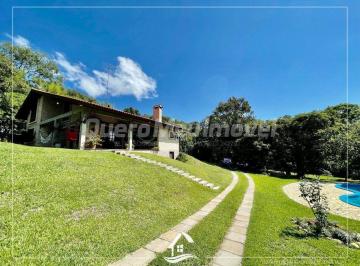 Casa · 180m² · 3 Quartos · 4 Vagas · Casa à venda - em Pedancino