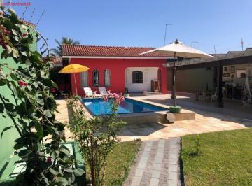 Foto 11 · Casa com espaço - 200 metros da Praia
