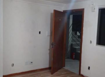 Apartamento · 40m² · 2 Quartos · 1 Vaga · Apartamento dois dormitórios com vaga de garagem em Poto Alegre/RS