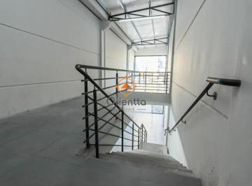 Comercial · 141m² · Loja ótima Localização