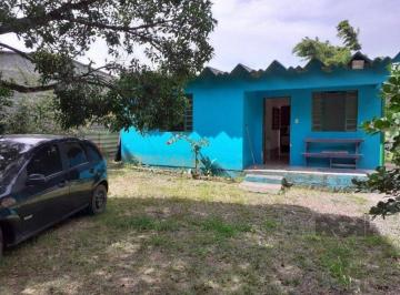 Casa · 100m² · 3 Quartos · 2 Vagas · Casa à venda - em Itapuã