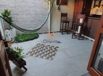 Casa · 92m² · 2 Quartos · 2 Vagas · À venda sobrado em condomínio fechado e semi mobiliado!