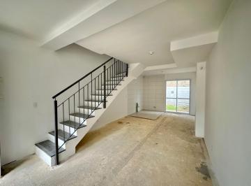 Casa · 88m² · 2 Quartos · 1 Vaga · Excelente casa a venda em condomínio fechado no bairro Vila Nova.