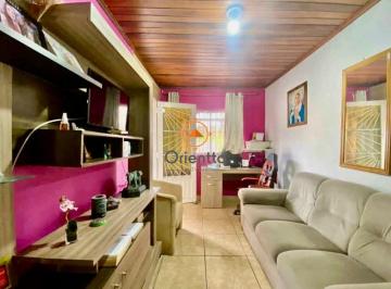 Casa · 144m² · 2 Quartos · 2 Vagas · Casa com pátio 144m2 2 quartos com vaga Bairro Passo das Pedras Porto Alegre