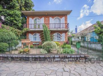 Casa · 204m² · 3 Quartos · 4 Vagas · Casa à venda - em Santa Maria Goretti