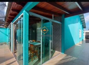 Casa · 220m² · 2 Quartos · 2 Vagas · Casa com pátio em Cachoeirinha