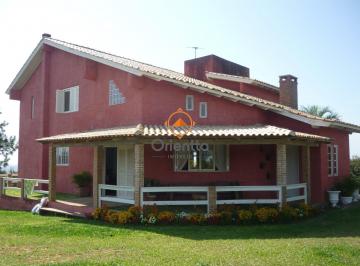 Casa · 263m² · 4 Quartos · 2 Vagas · Excelente casa de alvenaria em Viamão!