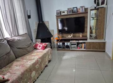 Casa · 102m² · 2 Quartos · 1 Vaga · Casa térrea com pátio aos fundos