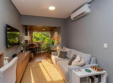 Apartamento · 102m² · 1 Quarto · 1 Vaga · Cobertura semi mobiliada 1 quarto,1 vaga e elevador no bairro Cristo Redentor