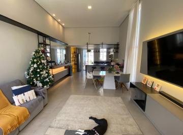 Casa · 100m² · 3 Quartos · 1 Vaga · Casa com 03 quartos (01 suíte) e 01 vaga no Bairro Hípica em Porto Alegre