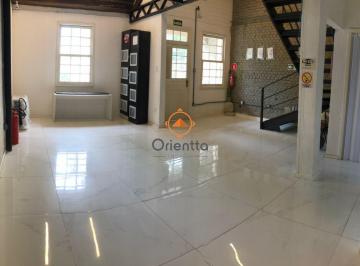 Casa · 120m² · 3 Quartos · 2 Vagas · Casa com 3 Quartos e 2 banheiros à Venda, 80 m² por R$ 880.000 Passo Dareia