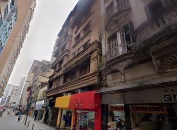 Comercial · 122m² · 2 Quartos · Apartamento no Centro com 122m²