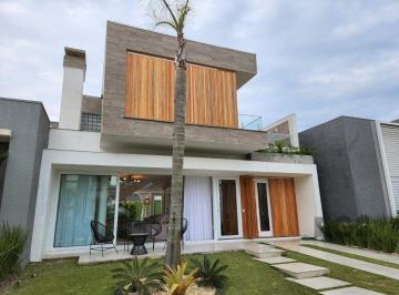 Casa · 217m² · 4 Quartos · 2 Vagas · Casa à venda - em Xangri-Lá