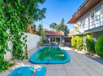 Casa · 335m² · 4 Quartos · 2 Vagas · Casa à venda - em Ipanema