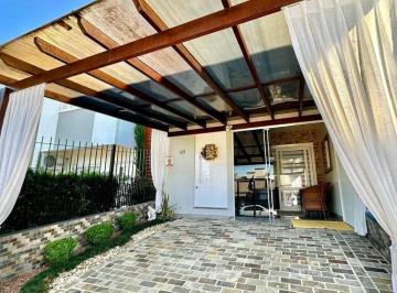 Casa · 76m² · 2 Quartos · 1 Vaga · Casa 2 dormitórios e 1 vaga Lajeado 75m2 Bairro Jardim Botânico
