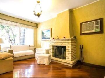 Casa · 313m² · 7 Quartos · 4 Vagas · Casa sobrado no Petrópolis com 7 dormitórios e 4 vagas