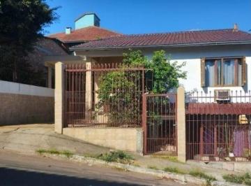 Casa · 206m² · 3 Quartos · 3 Vagas · Casa no bairro Santa Fé com 3 dormitórios e 3 vagas