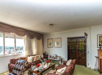 Apartamento · 169m² · 3 Quartos · 1 Vaga · Vende-se apartamento com 3 quartos( 1 suíte), 169m² e 1 vaga - Independência