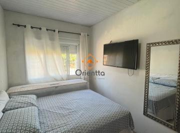 Casa · 56m² · 2 Quartos · 1 Vaga · Casa térrea com pátio no Winter Park por 221 Mil!
