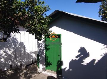 Casa · 100m² · 2 Quartos · 1 Vaga · Casa no bairro Lomba do Pinheiro - 2 dormitórios