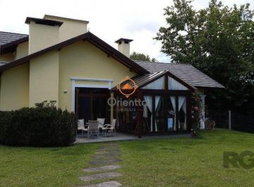 Casa · 217m² · 3 Quartos · 2 Vagas · Casa à venda - no Centro