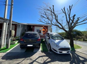 Casa · 59m² · 3 Quartos · 2 Vagas · Casa com 3 quartos e 2 vagas em Alvorada no Condomínio Terra Nova