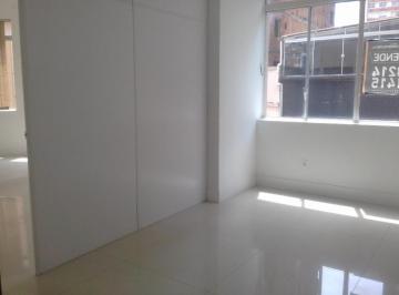 Comercial · 70m² · Conjunto/Sala para Venda - 69.8m², 0 dormitórios, Centro Histórico