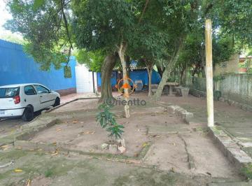 Casa · 76m² · 2 Quartos · 3 Vagas · Casa arejada a venda de 2 dormitórios no querido bairro Belém Novo