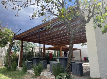 Apartamento · 44m² · 2 Quartos · 1 Vaga · Apartamento térreo de 2 quartos Condomínio Pampas 2