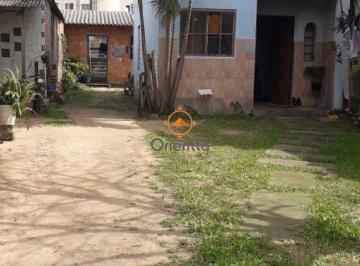 Casa · 100m² · 3 Quartos · 2 Vagas · Terreno com 2 casas de Alvenaria