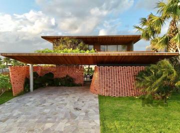 Casa · 289m² · 5 Quartos · 2 Vagas · Casa à venda - em Marina