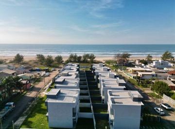 Casa · 121m² · 3 Quartos · 1 Vaga · Casa à venda - em Capão da Canoa