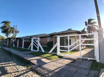 Casa · 320m² · 3 Quartos · 3 Vagas · EM ATLÂNTIDA, CASA COM 1140m², 320 m² DE ÁREA PRIVADA, 3 DORMS (1 SUÍTE)