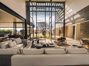 Sala de estar, vista da área externa · Casa de Condomínio em Itu para aluguel Condomínio Terras de São José - SP | 8 quartos Área total 2.1