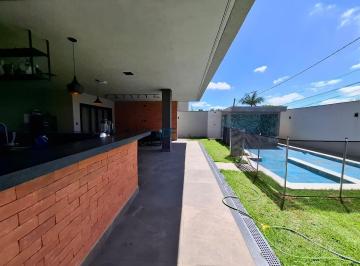 Casa · 300m² · 4 Quartos · 2 Vagas · Casa 4 quartos Arniqueiras em Águas Claras