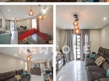 Casa · 128m² · 3 Quartos · 3 Vagas · Casa em Rua Valentin Dal Checo - Alves Dias - São Bernardo do Campo/SP