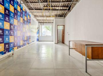 Comercial · 40m² · 1 Quarto · Sala comercial na Rua Voluntários da Pátria, N. 512 - sala 01 • 40 m²