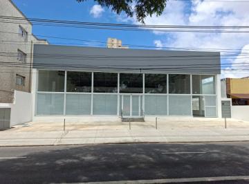 Comercial · 825m² · 6 Vagas · Galpão na Avenida Paes de Barros, N. 1876 • 825 m²