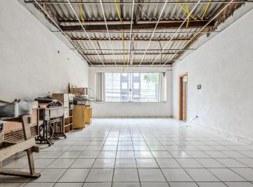 Comercial · 200m² · 1 Quarto · Sobreloja na Rua Voluntários da Pátria, N. 512 - 1º andar • 200 m²