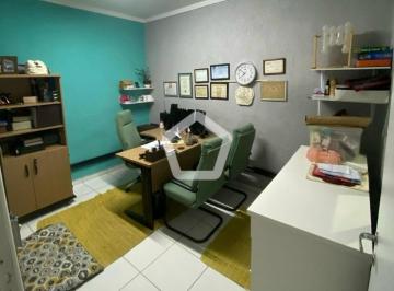 Casa · 230m² · 3 Quartos · 2 Vagas · Rua Alfredo Abrantes, 149 - Jardim Guanca