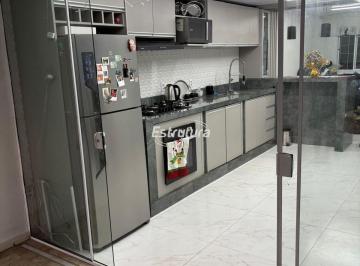Casa · 133m² · 2 Quartos · 1 Vaga · Belíssima casa no centro de Santa Maria com dois dormitórios